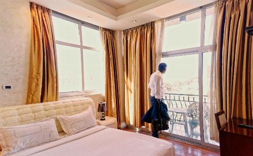 Impress Hotel image 15