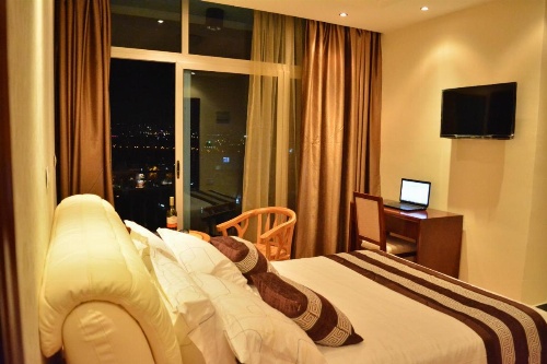 Impress Hotel image 5